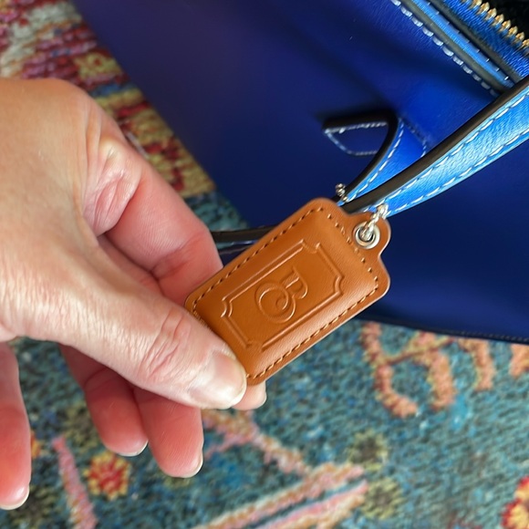 Electric blue leather tote bag! - Picture 6 of 9